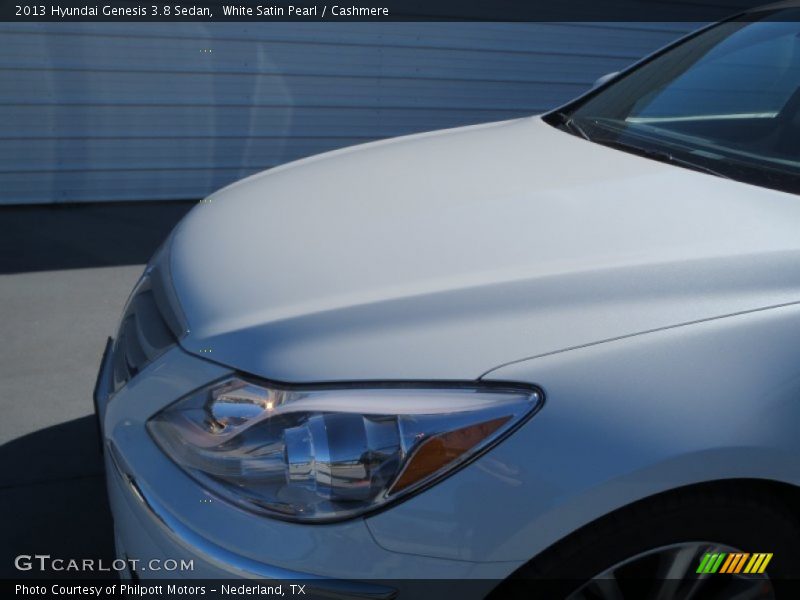 White Satin Pearl / Cashmere 2013 Hyundai Genesis 3.8 Sedan
