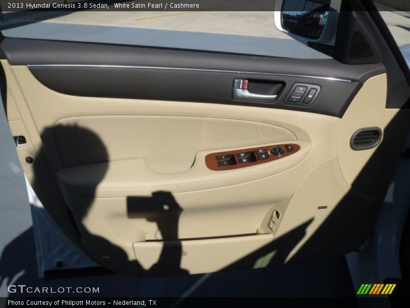 White Satin Pearl / Cashmere 2013 Hyundai Genesis 3.8 Sedan