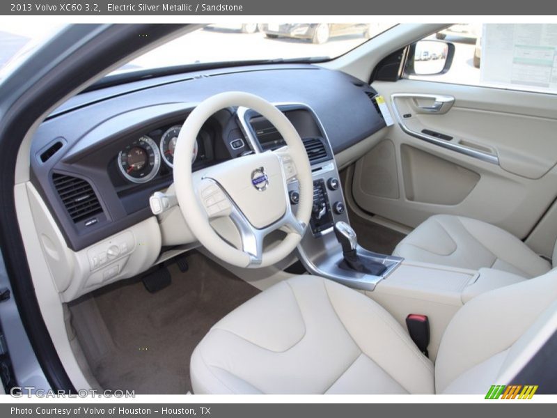 Electric Silver Metallic / Sandstone 2013 Volvo XC60 3.2