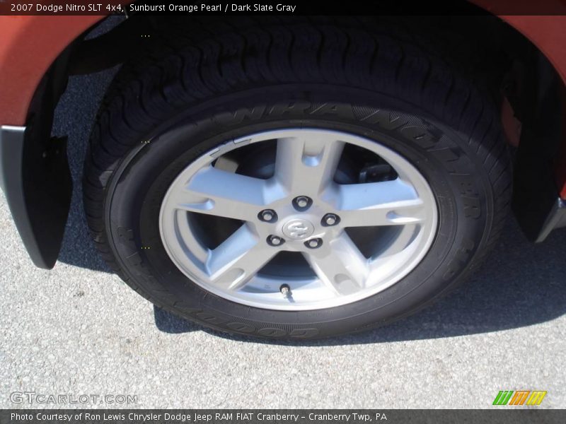 Sunburst Orange Pearl / Dark Slate Gray 2007 Dodge Nitro SLT 4x4