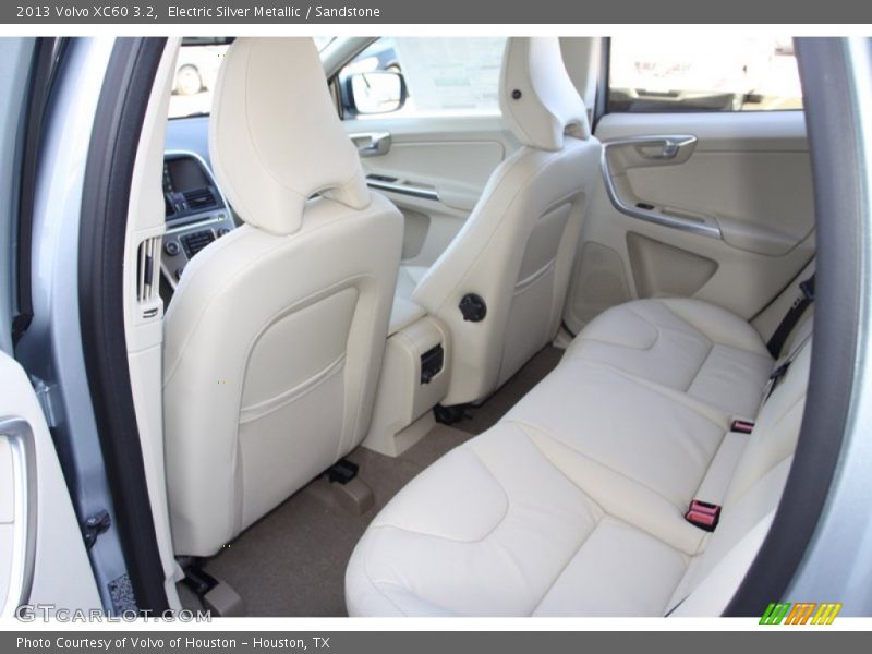 Electric Silver Metallic / Sandstone 2013 Volvo XC60 3.2