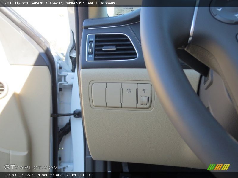 White Satin Pearl / Cashmere 2013 Hyundai Genesis 3.8 Sedan