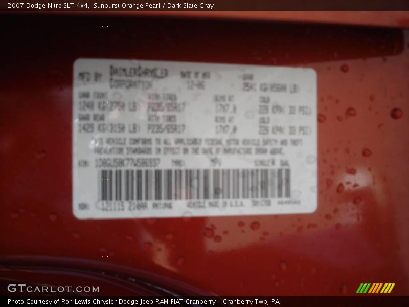 Sunburst Orange Pearl / Dark Slate Gray 2007 Dodge Nitro SLT 4x4