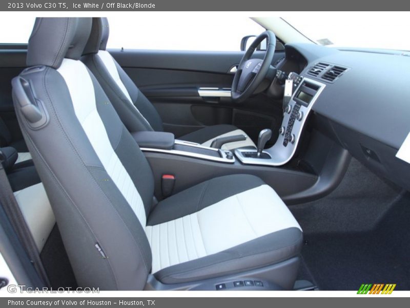 Ice White / Off Black/Blonde 2013 Volvo C30 T5