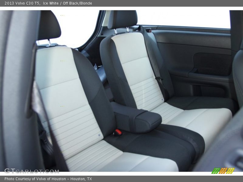 Ice White / Off Black/Blonde 2013 Volvo C30 T5