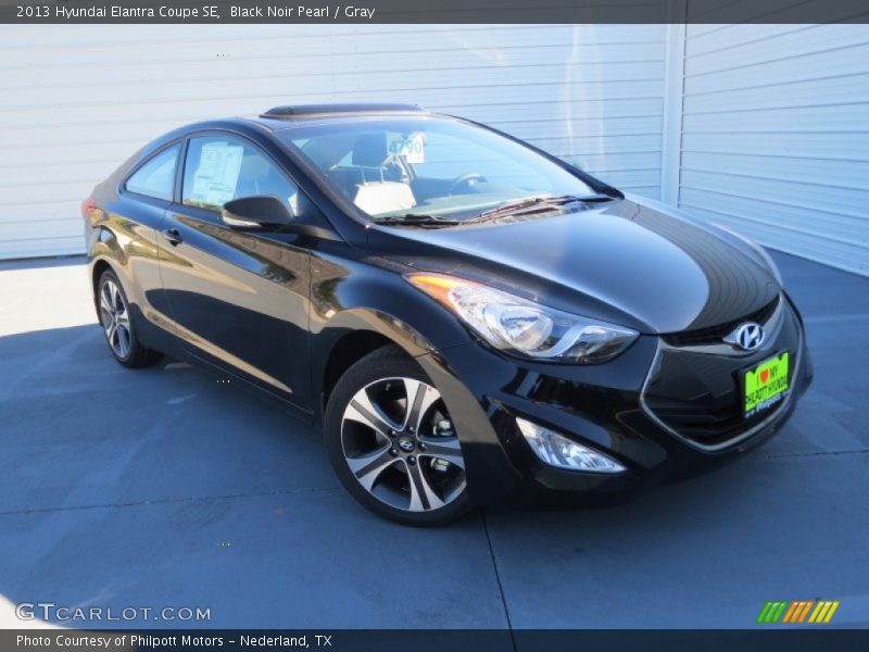 Black Noir Pearl / Gray 2013 Hyundai Elantra Coupe SE