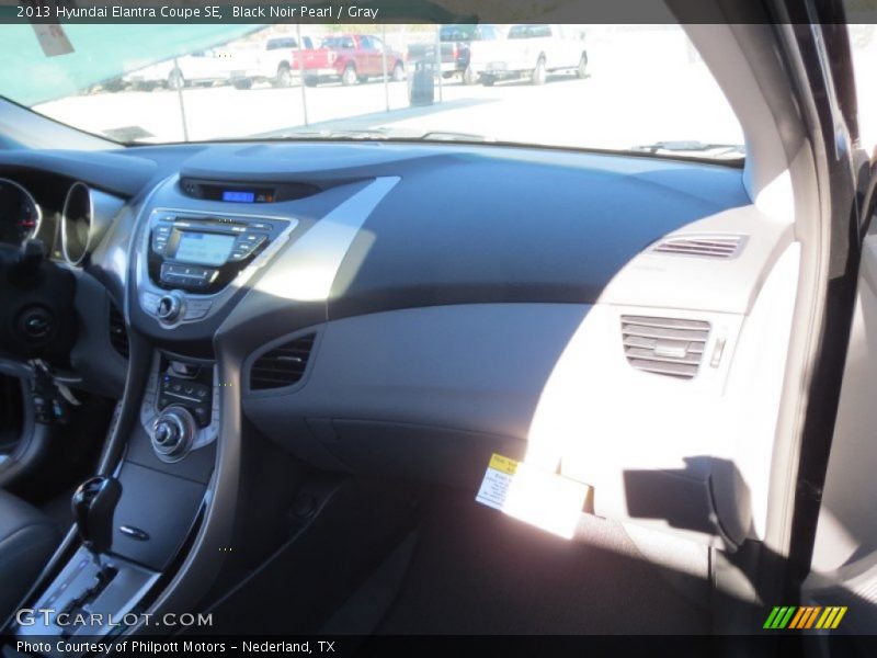 Black Noir Pearl / Gray 2013 Hyundai Elantra Coupe SE