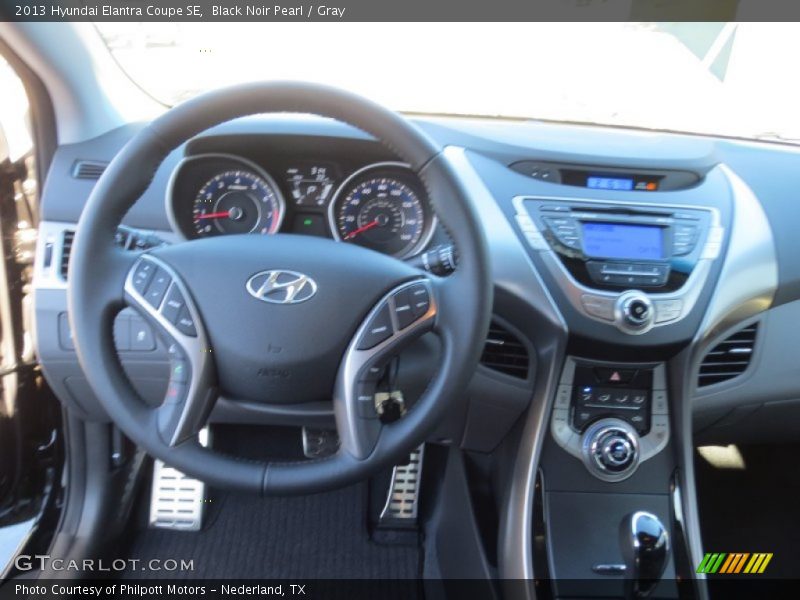 Black Noir Pearl / Gray 2013 Hyundai Elantra Coupe SE