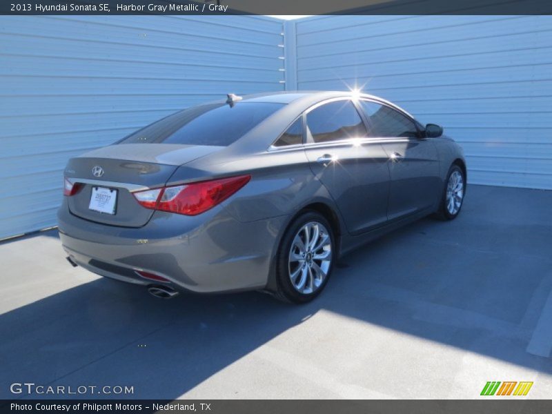Harbor Gray Metallic / Gray 2013 Hyundai Sonata SE