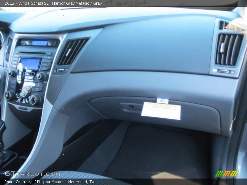 Harbor Gray Metallic / Gray 2013 Hyundai Sonata SE