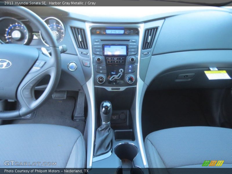 Harbor Gray Metallic / Gray 2013 Hyundai Sonata SE