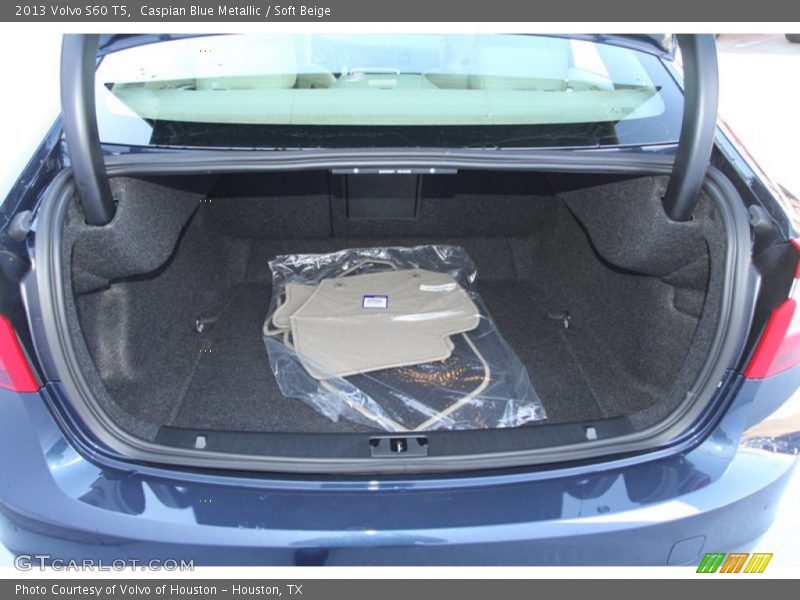 Caspian Blue Metallic / Soft Beige 2013 Volvo S60 T5
