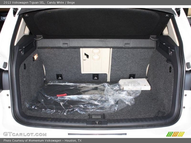 Candy White / Beige 2013 Volkswagen Tiguan SEL