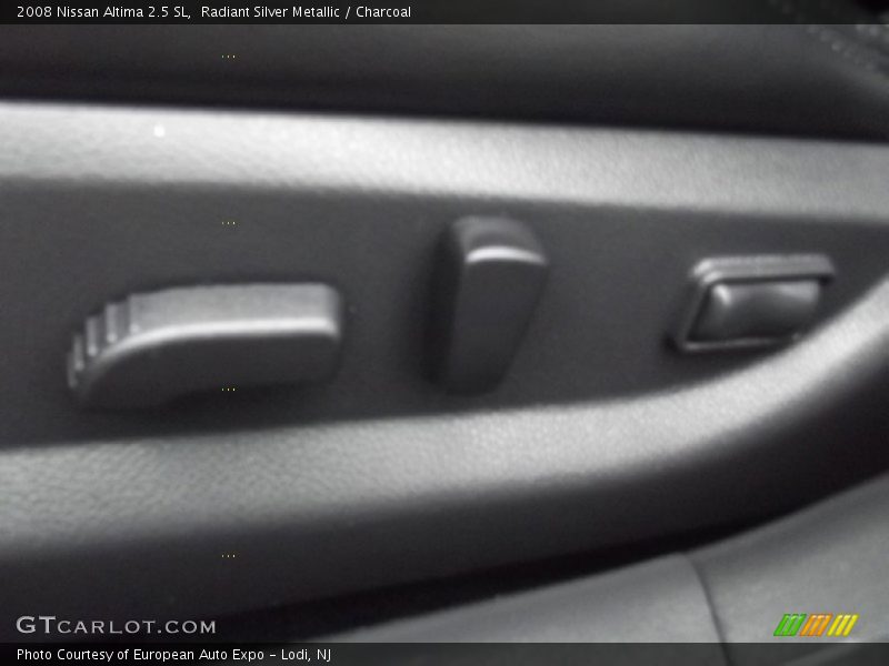 Radiant Silver Metallic / Charcoal 2008 Nissan Altima 2.5 SL