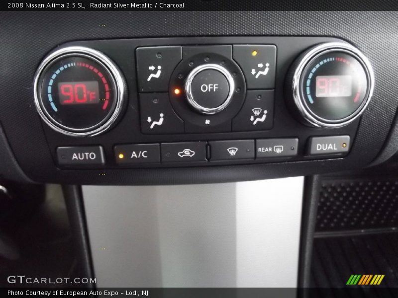 Controls of 2008 Altima 2.5 SL