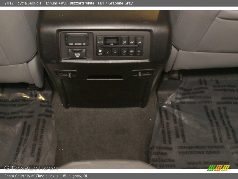 Blizzard White Pearl / Graphite Gray 2012 Toyota Sequoia Platinum 4WD