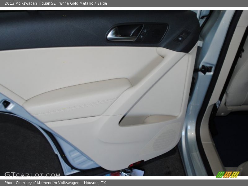 White Gold Metallic / Beige 2013 Volkswagen Tiguan SE
