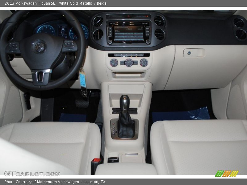 White Gold Metallic / Beige 2013 Volkswagen Tiguan SE