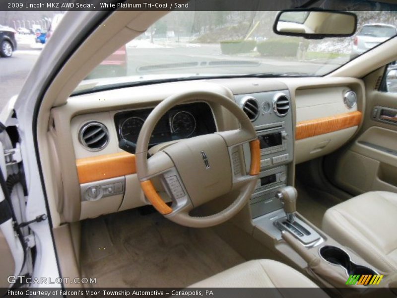 White Platinum Tri-Coat / Sand 2009 Lincoln MKZ AWD Sedan