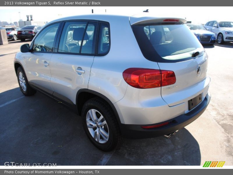 Reflex Silver Metallic / Black 2013 Volkswagen Tiguan S
