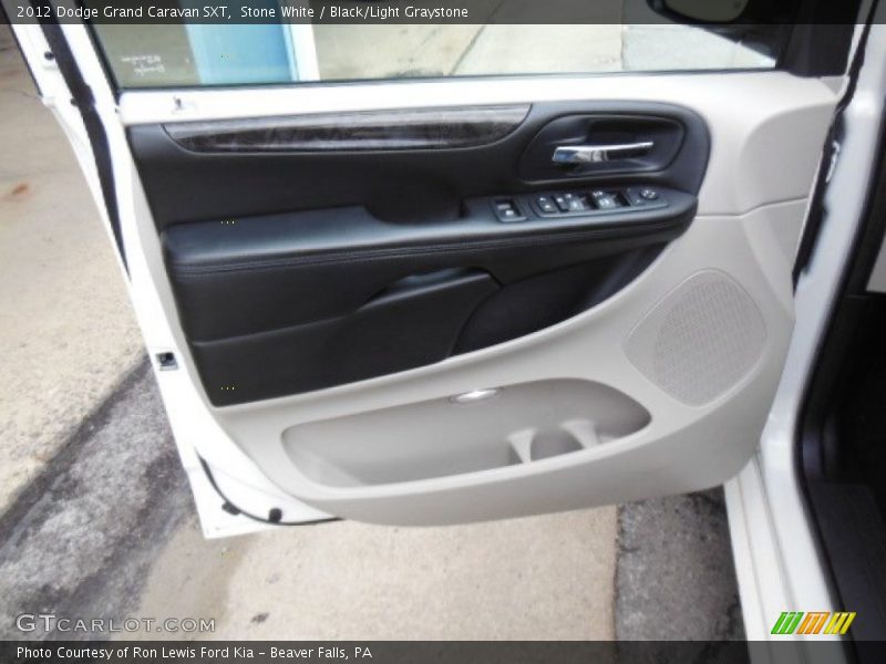 Stone White / Black/Light Graystone 2012 Dodge Grand Caravan SXT