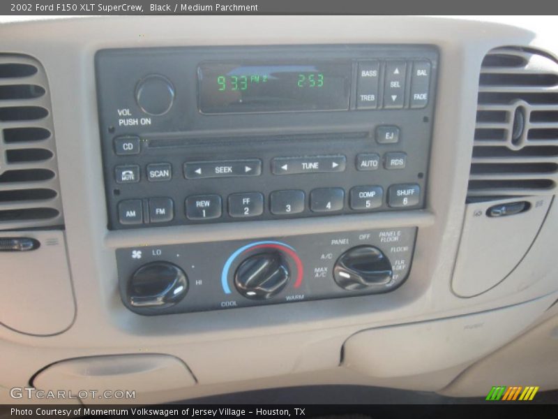 Black / Medium Parchment 2002 Ford F150 XLT SuperCrew