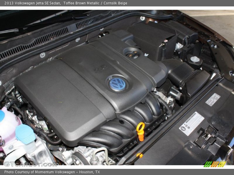 Toffee Brown Metallic / Cornsilk Beige 2013 Volkswagen Jetta SE Sedan