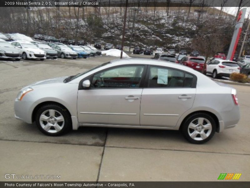 Brilliant Silver / Charcoal 2009 Nissan Sentra 2.0 S