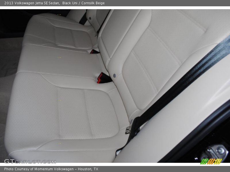 Black Uni / Cornsilk Beige 2013 Volkswagen Jetta SE Sedan