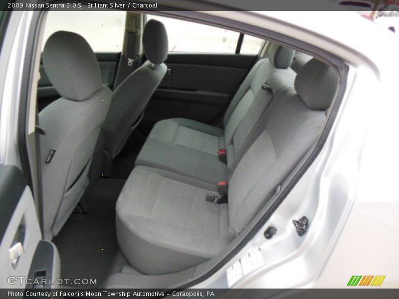 Brilliant Silver / Charcoal 2009 Nissan Sentra 2.0 S