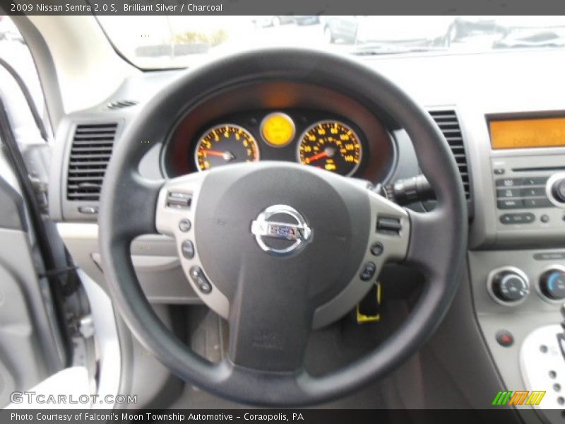Brilliant Silver / Charcoal 2009 Nissan Sentra 2.0 S