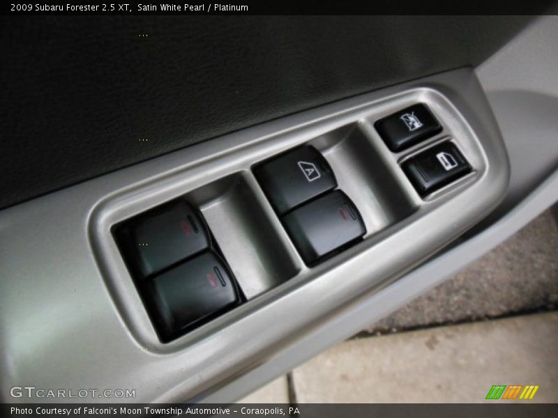 Satin White Pearl / Platinum 2009 Subaru Forester 2.5 XT