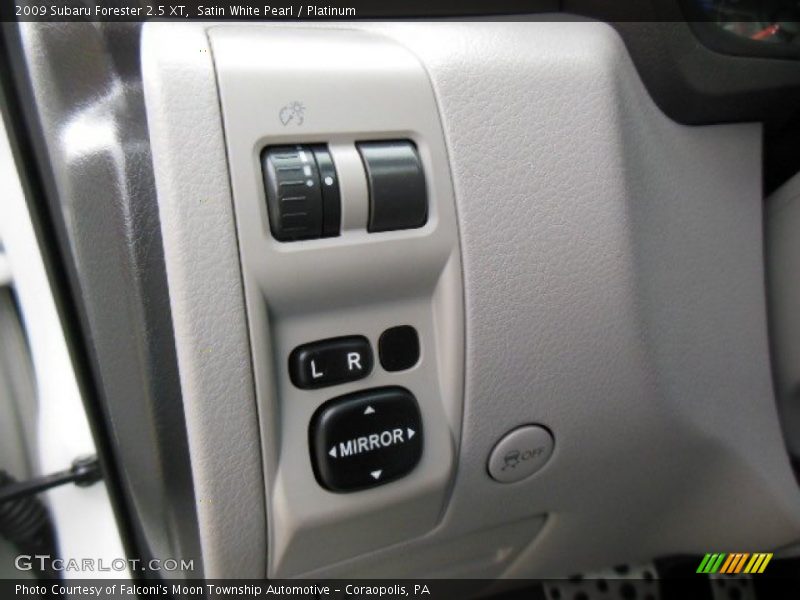 Satin White Pearl / Platinum 2009 Subaru Forester 2.5 XT