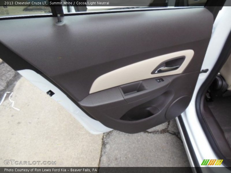 Summit White / Cocoa/Light Neutral 2013 Chevrolet Cruze LT