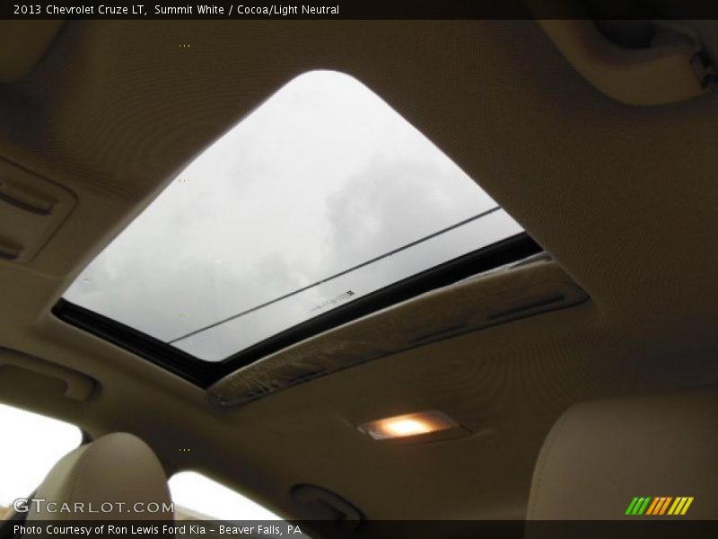 Summit White / Cocoa/Light Neutral 2013 Chevrolet Cruze LT