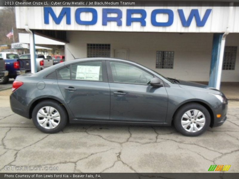 Cyber Gray Metallic / Jet Black/Medium Titanium 2013 Chevrolet Cruze LS