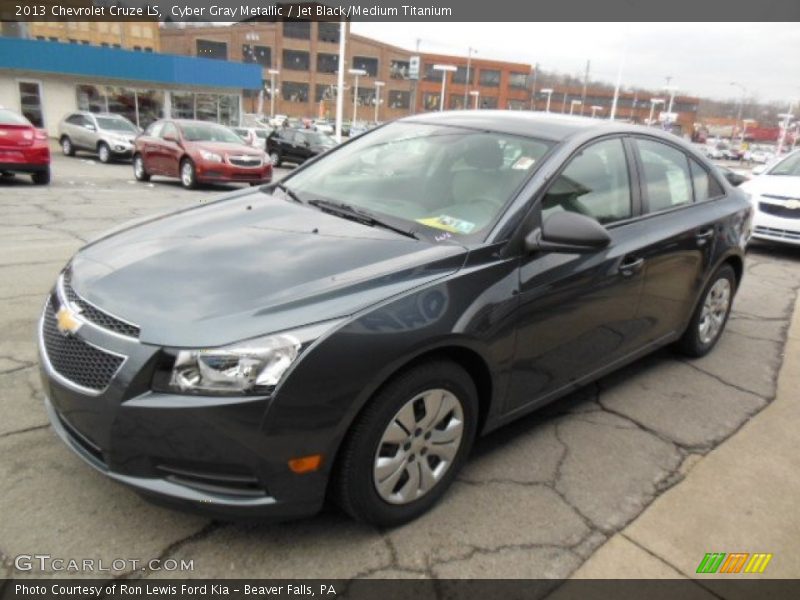 Cyber Gray Metallic / Jet Black/Medium Titanium 2013 Chevrolet Cruze LS