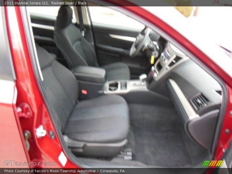 Radiant Silver / Black 2011 Hyundai Sonata GLS