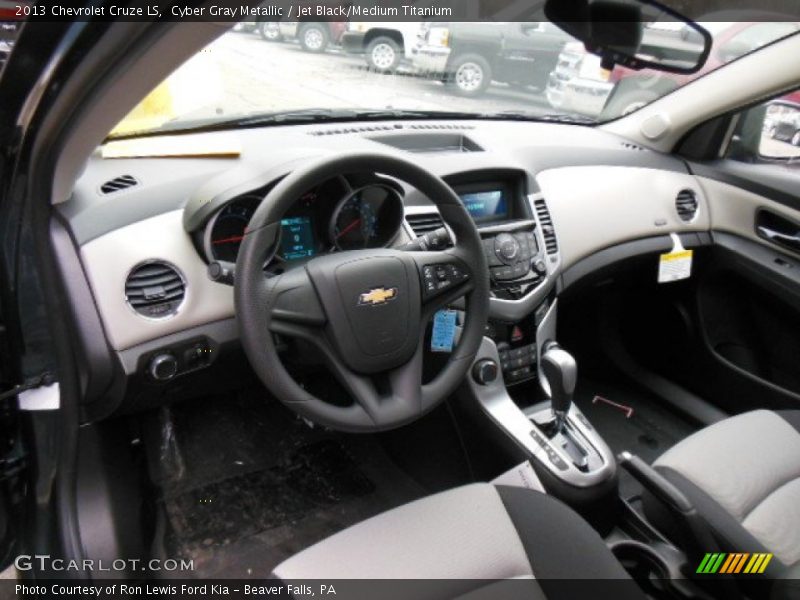 Cyber Gray Metallic / Jet Black/Medium Titanium 2013 Chevrolet Cruze LS