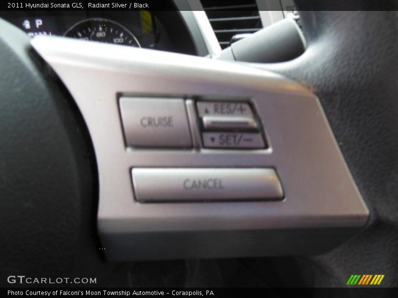 Radiant Silver / Black 2011 Hyundai Sonata GLS