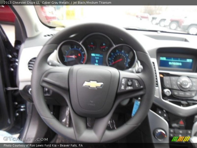 Cyber Gray Metallic / Jet Black/Medium Titanium 2013 Chevrolet Cruze LS
