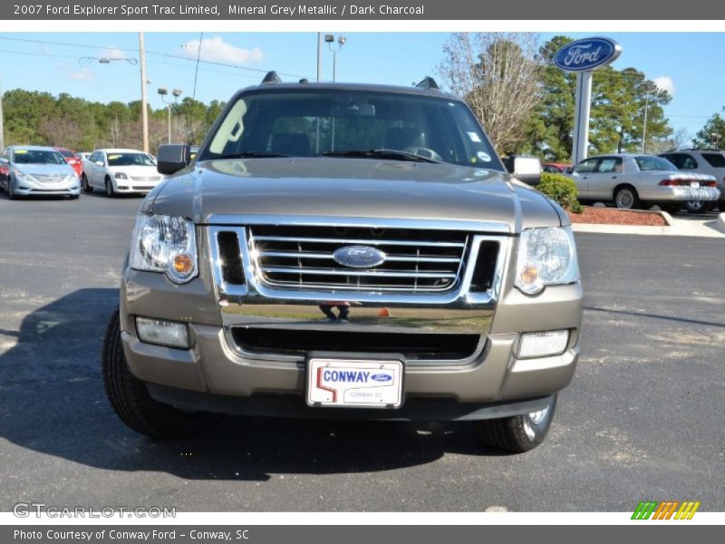 Mineral Grey Metallic / Dark Charcoal 2007 Ford Explorer Sport Trac Limited