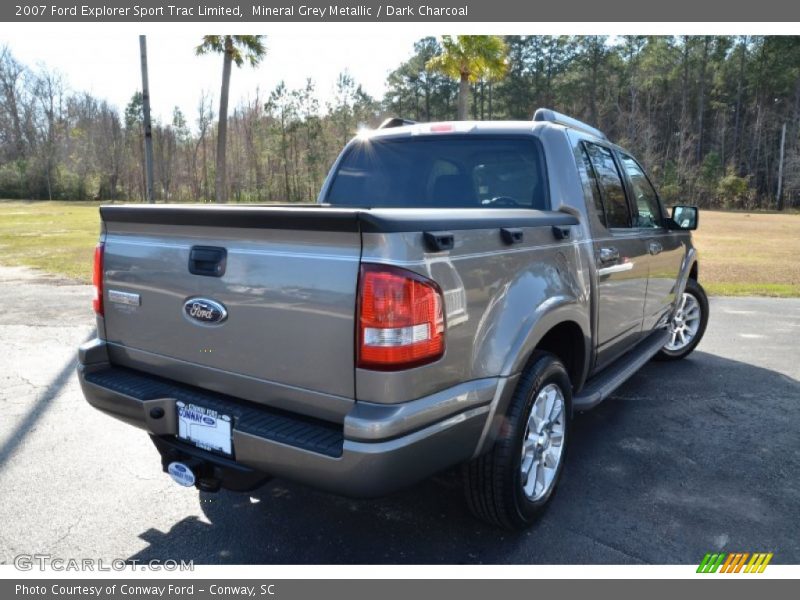 Mineral Grey Metallic / Dark Charcoal 2007 Ford Explorer Sport Trac Limited