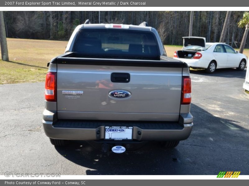 Mineral Grey Metallic / Dark Charcoal 2007 Ford Explorer Sport Trac Limited