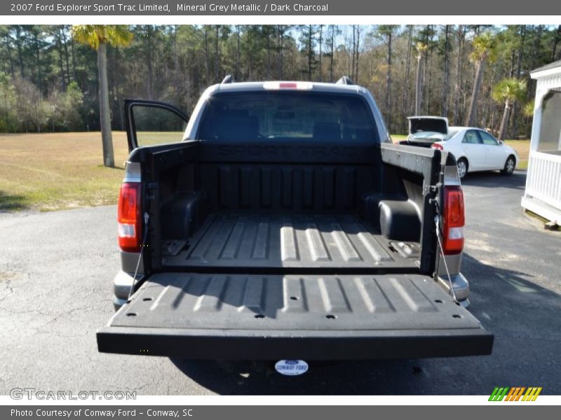 Mineral Grey Metallic / Dark Charcoal 2007 Ford Explorer Sport Trac Limited