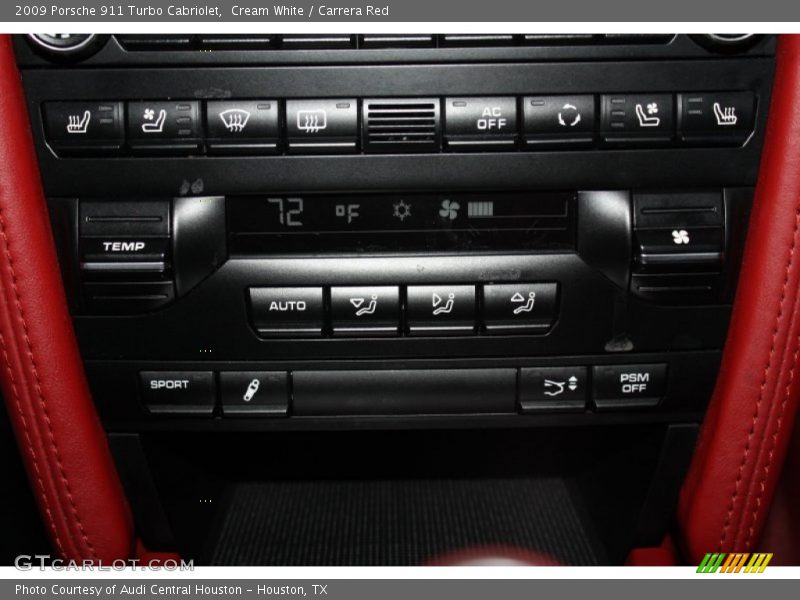 Controls of 2009 911 Turbo Cabriolet