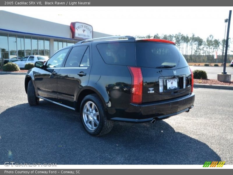 Black Raven / Light Neutral 2005 Cadillac SRX V8