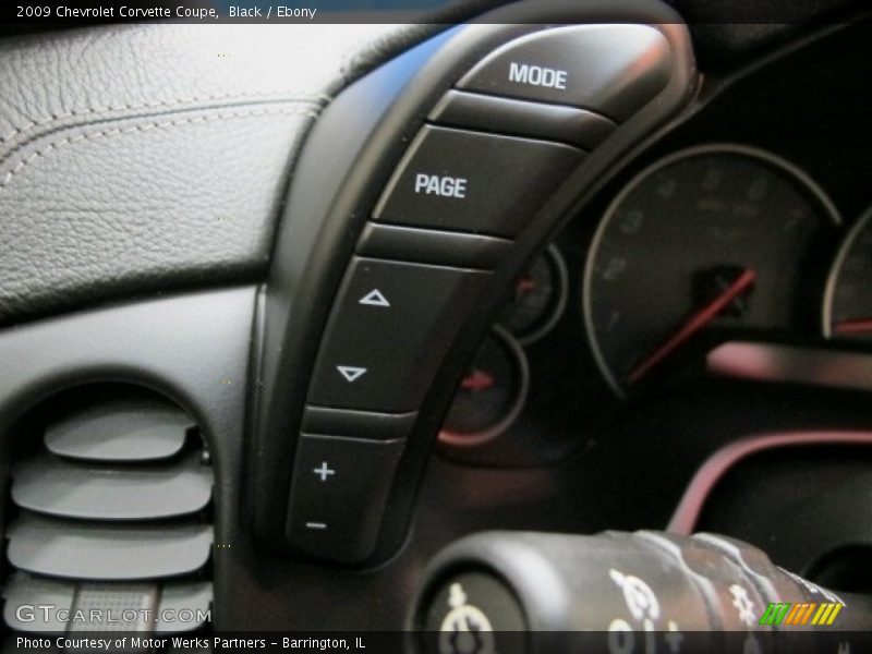 Controls of 2009 Corvette Coupe