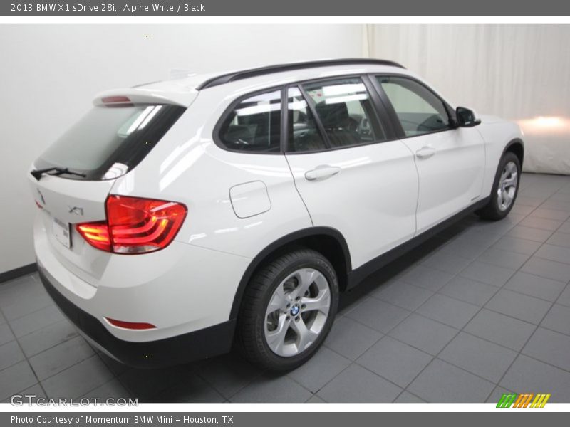 Alpine White / Black 2013 BMW X1 sDrive 28i