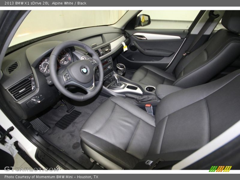 Alpine White / Black 2013 BMW X1 sDrive 28i